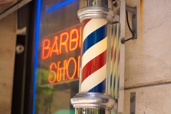 Tips Potong Rambut di Barber Shop