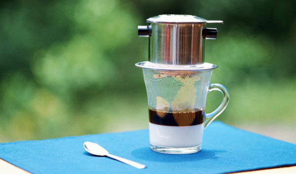 Bikin Kopi Menggunakan Classic Coffee Dripper
