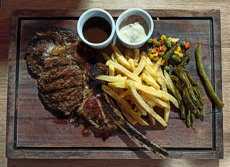 Tomahawk steak gyusteak lampung